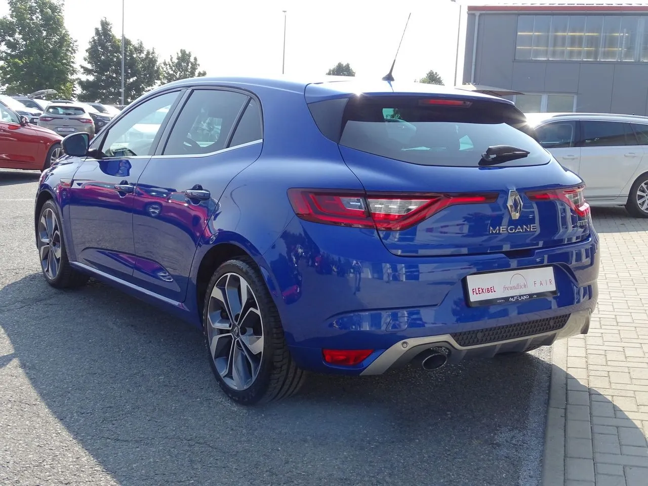 Renault Megane IV 1.2 TCe 130 Energy...  Image 2