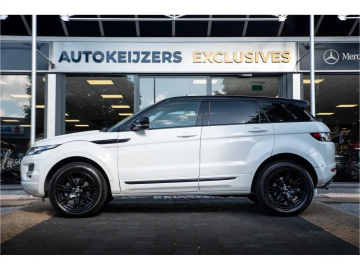 Land Rover Range Rover Evoque 2.2 eD4 2WD Prestige  Image 3